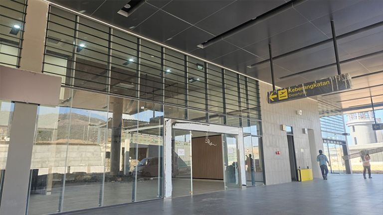Bandara Amnt Sumbawa-3